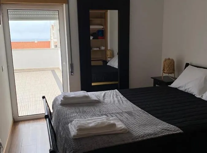 Sunset House / Casa Por Do Sol * Nazaré