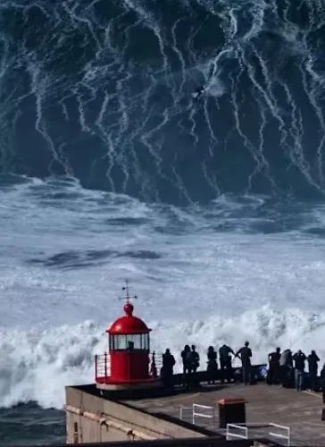 Daire Sunset House / Casa Por Do Sol *